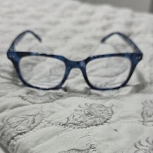 Chic Blue Tortoiseshell Glasses